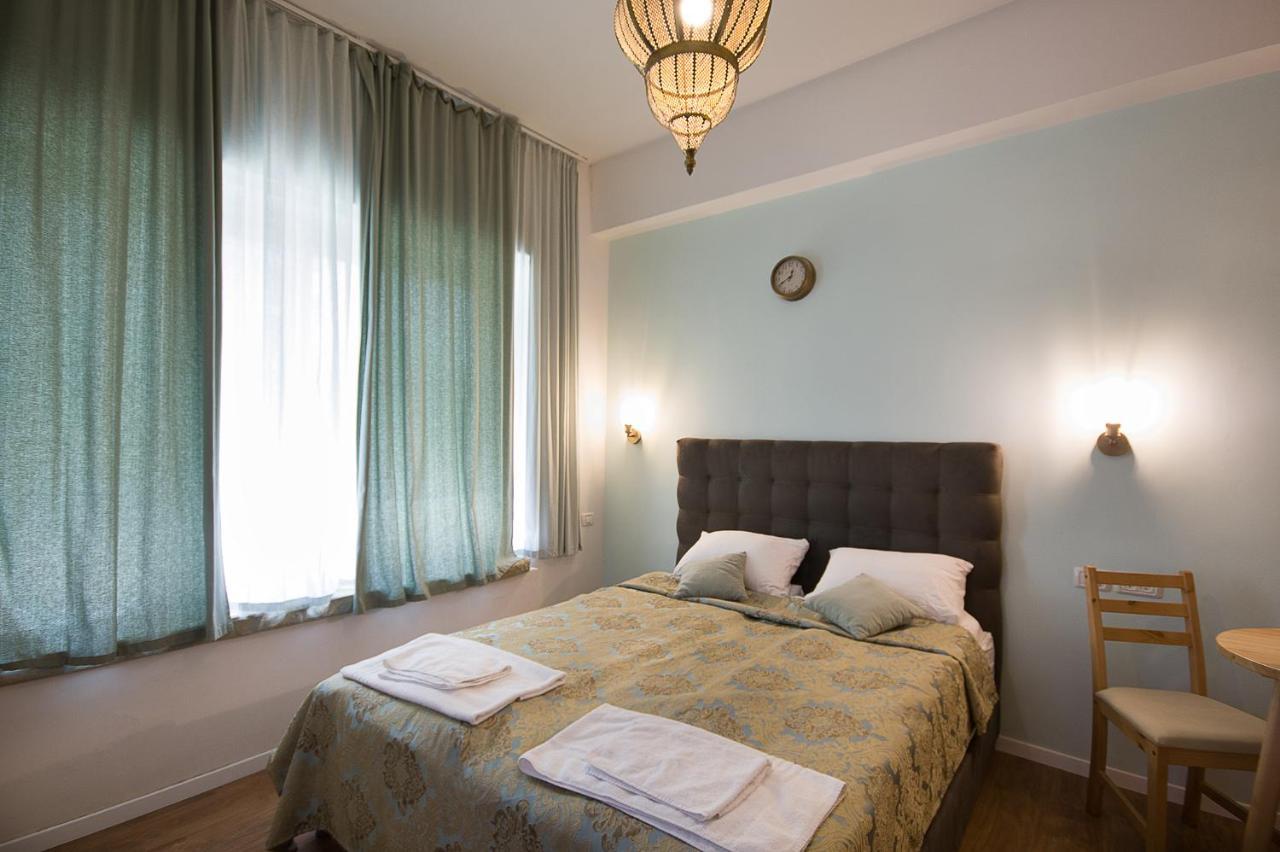 "80 Jaffa St" Down Town Main Market "Mahne Yehuda" Super Prime Location In Yerusalem Bagian luar foto