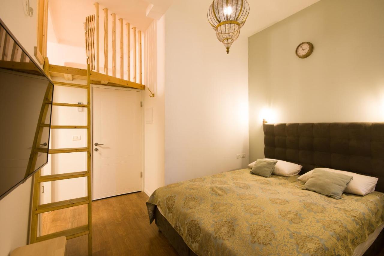 "80 Jaffa St" Down Town Main Market "Mahne Yehuda" Super Prime Location In Yerusalem Bagian luar foto