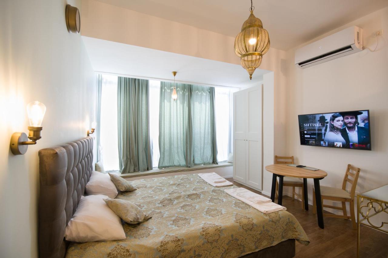 "80 Jaffa St" Down Town Main Market "Mahne Yehuda" Super Prime Location In Yerusalem Bagian luar foto