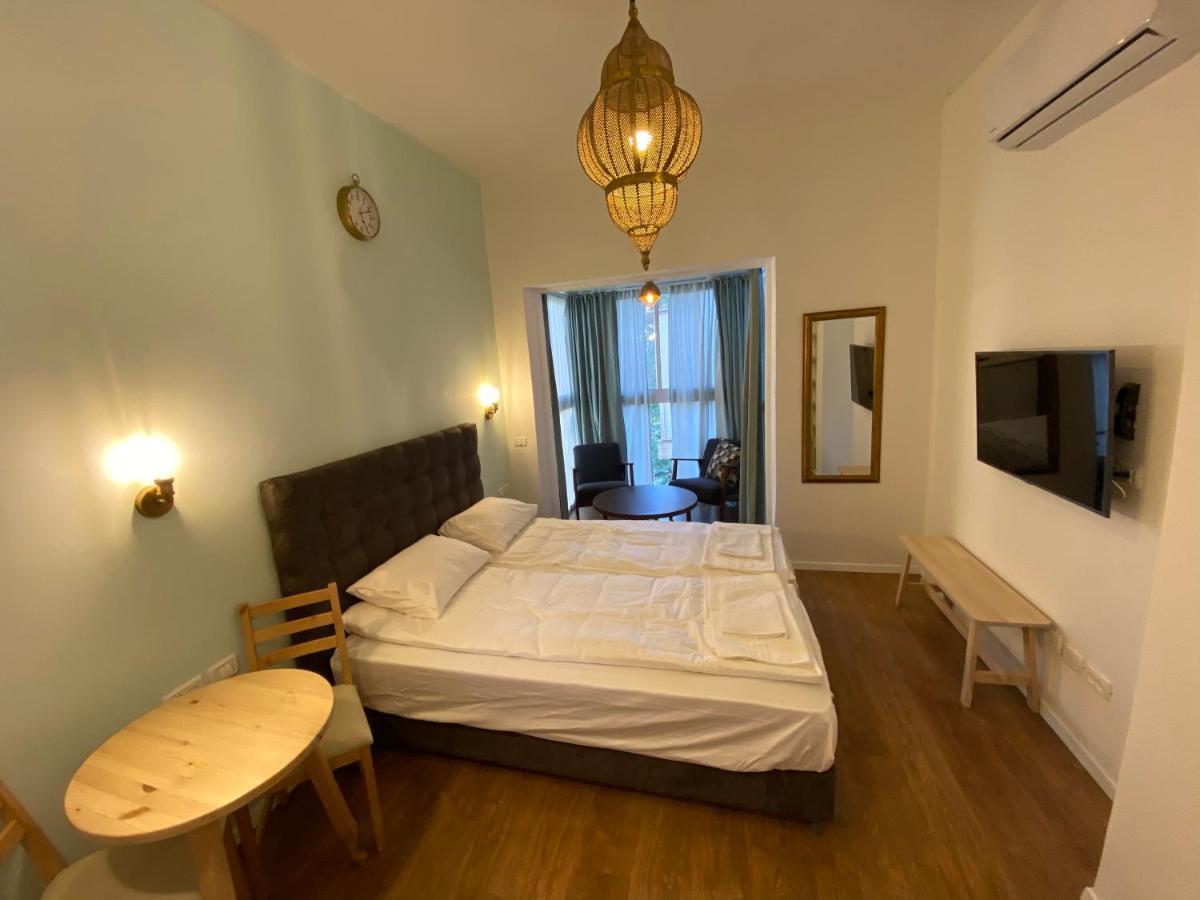 "80 Jaffa St" Down Town Main Market "Mahne Yehuda" Super Prime Location In Yerusalem Bagian luar foto