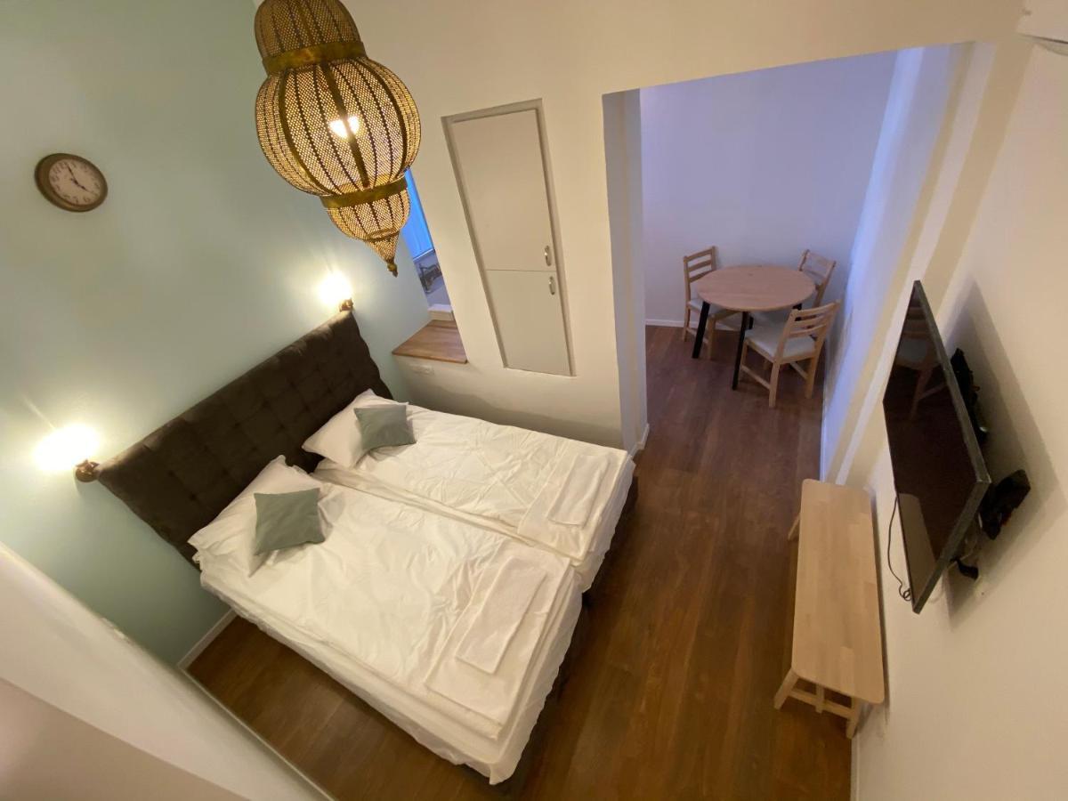 "80 Jaffa St" Down Town Main Market "Mahne Yehuda" Super Prime Location In Yerusalem Bagian luar foto