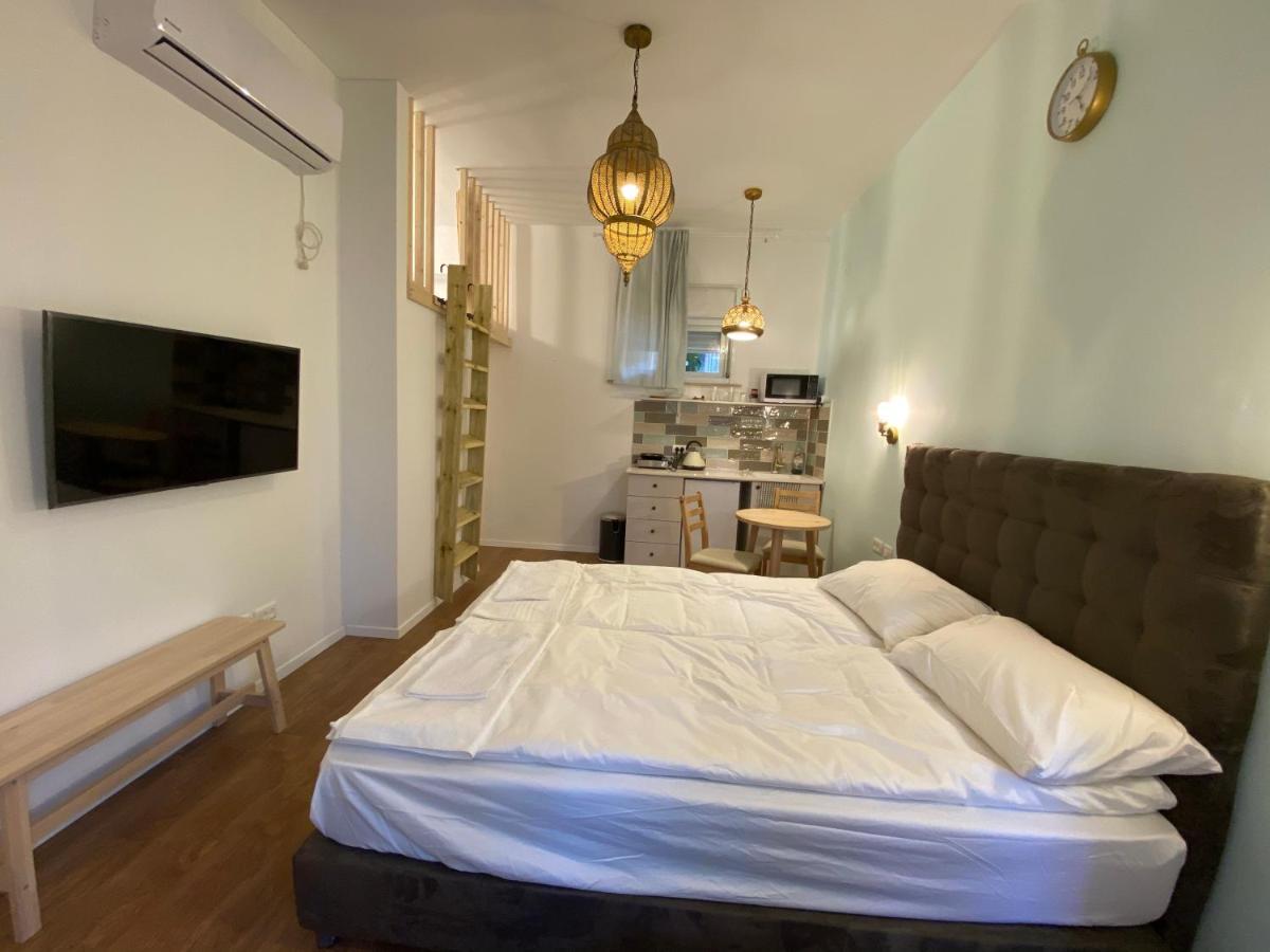 "80 Jaffa St" Down Town Main Market "Mahne Yehuda" Super Prime Location In Yerusalem Bagian luar foto